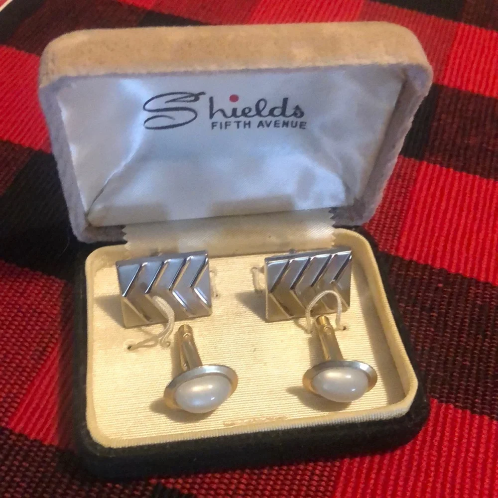 Lux Cuff links - Swank from Shields 5th Ave New York in original case